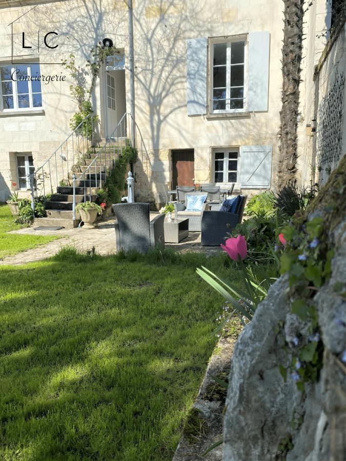Gite Saint Joseph Loches Esterno foto