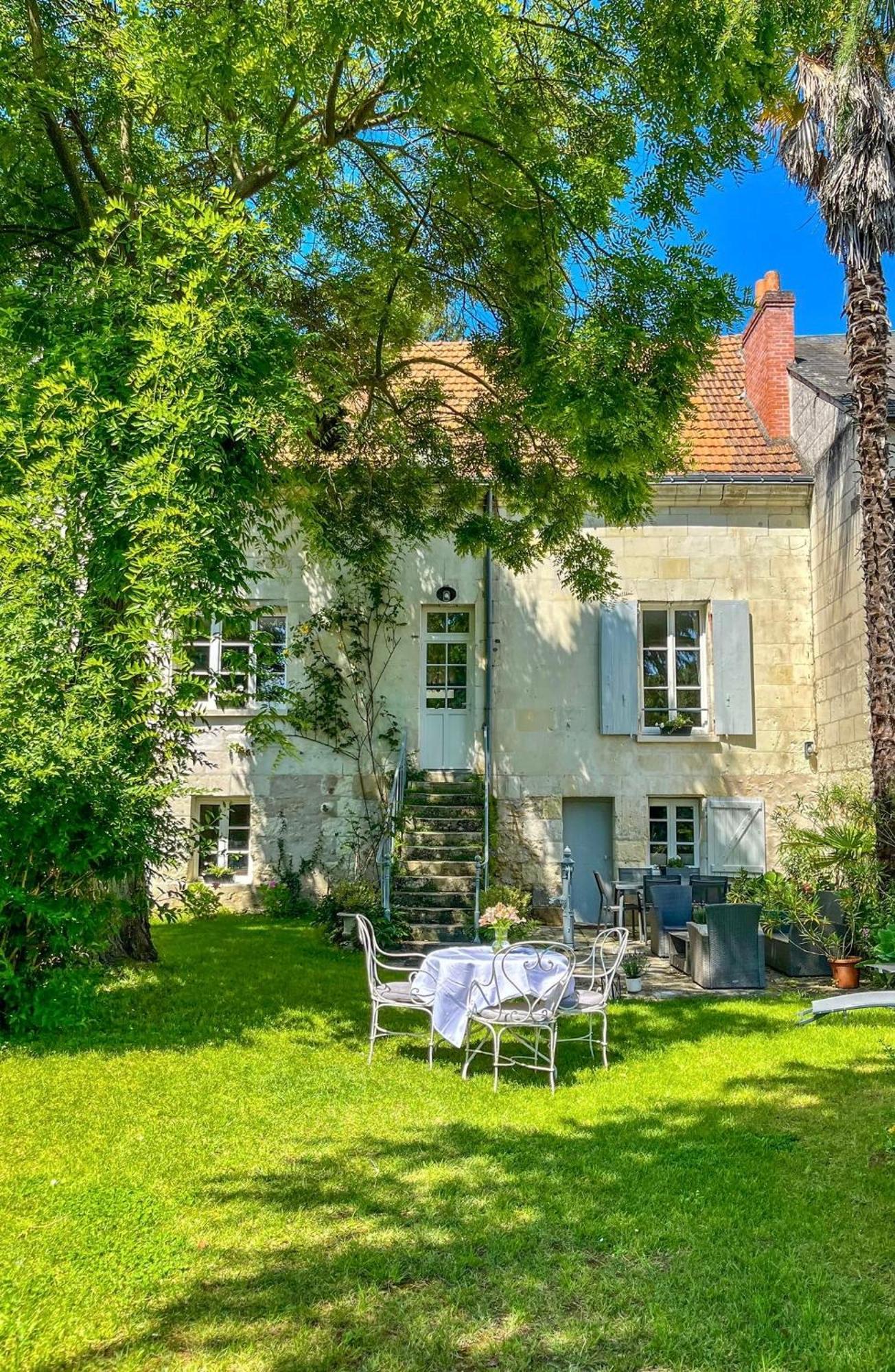 Gite Saint Joseph Loches Esterno foto